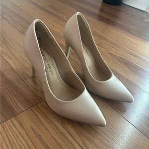 Christian Siriano Beige Heels